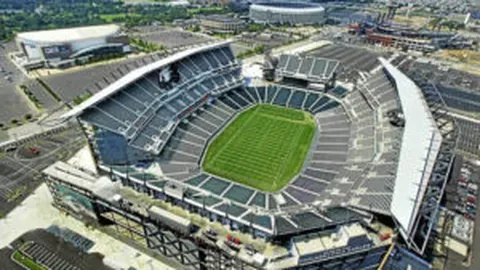 国米传奇阿德里亚诺深情回忆：难忘岁月，2001年任意球助皇马名留青史！