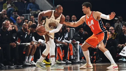 谢什科荣获PFA球迷票选2月最佳球员奖